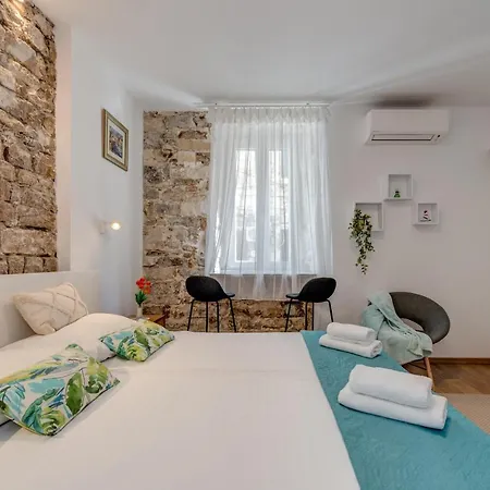 Dar Mar - Studio In The Heart Of Apartment