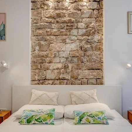 Dar Mar - Studio In The Heart Of Apartment