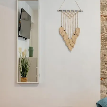 Dar Mar - Studio In The Heart Of Apartment Split